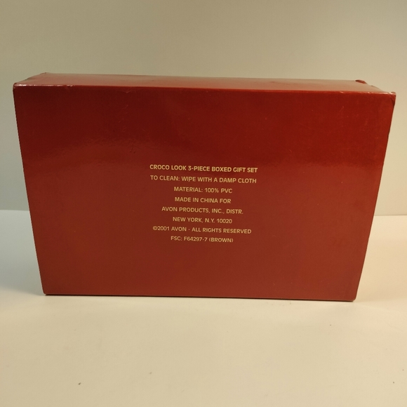 Croco Look 3-Peliece Boxed Gift Set - Picture 3 of 13